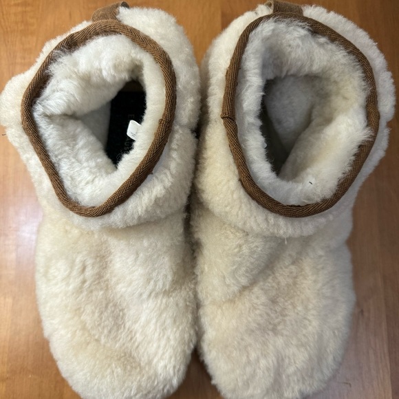 EMU Australia by Anthropologie Stinger Micro unisex Teddy Boots - Picture 6 of 8